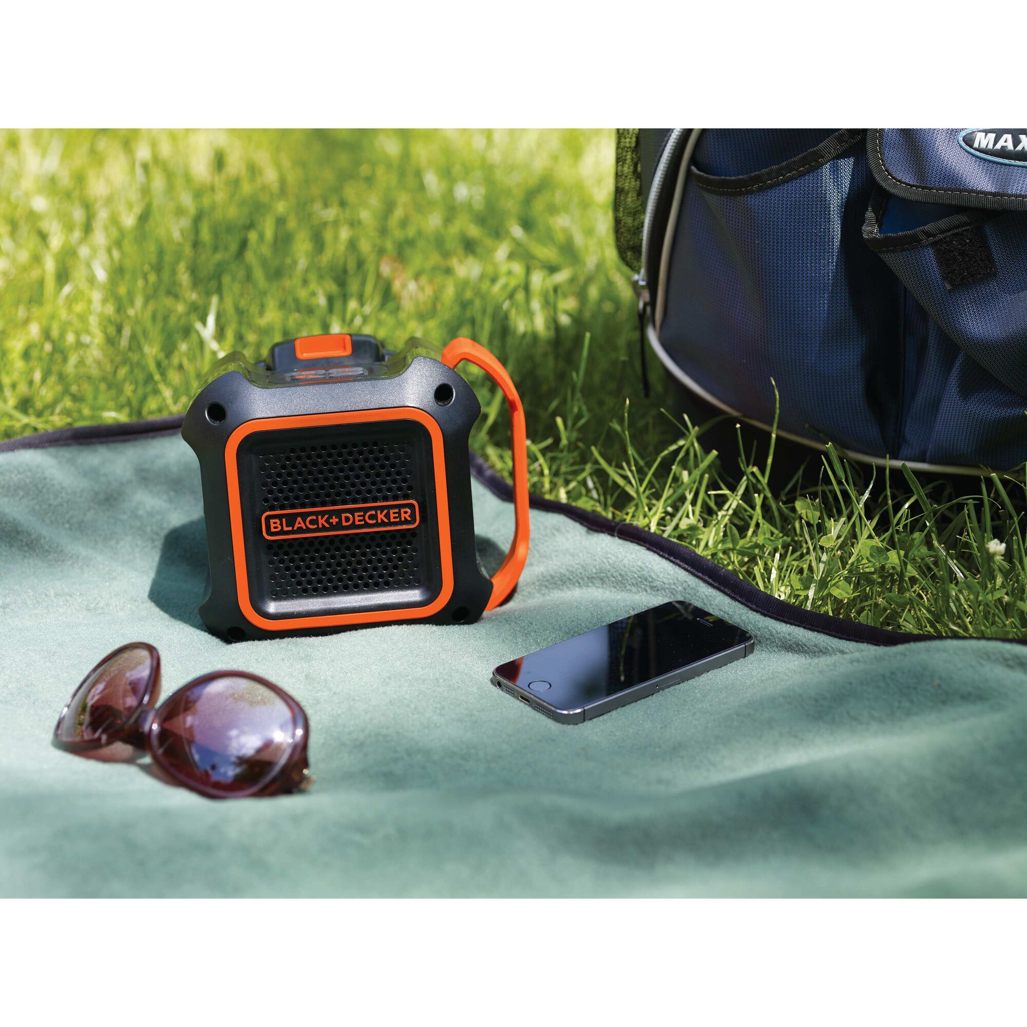 18V Bluetooth Speaker BLACK DECKER